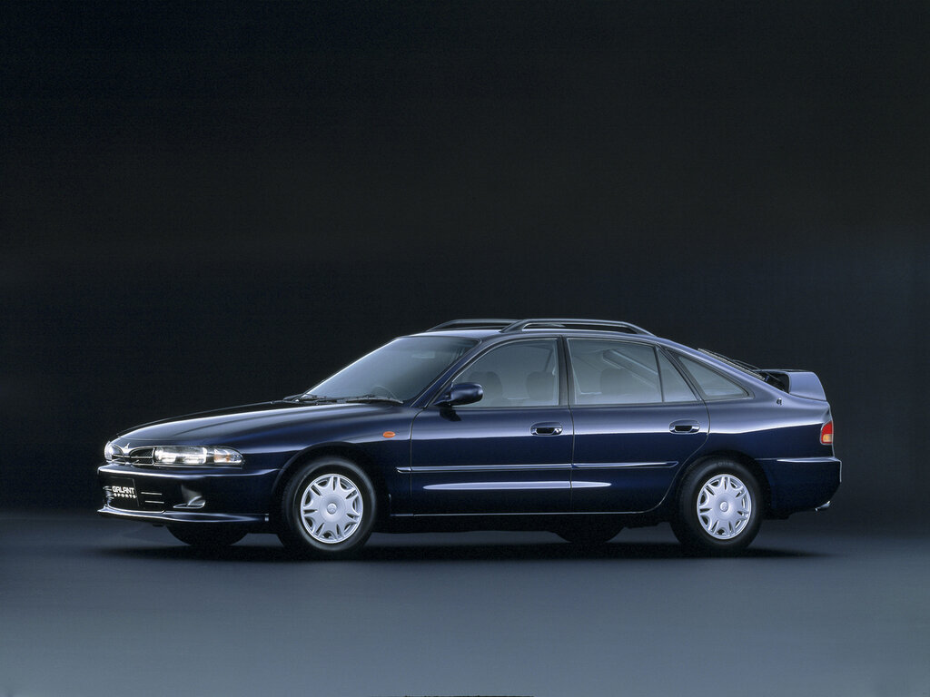 Mitsubishi Galant (E54A, E74A) 7 поколение, рестайлинг, лифтбек (08.1994 - 07.1996)